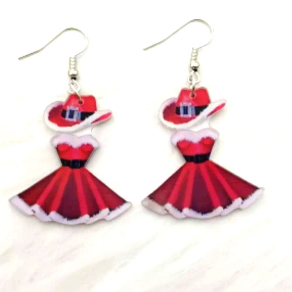 Hand Crafted Festive dangle earrings